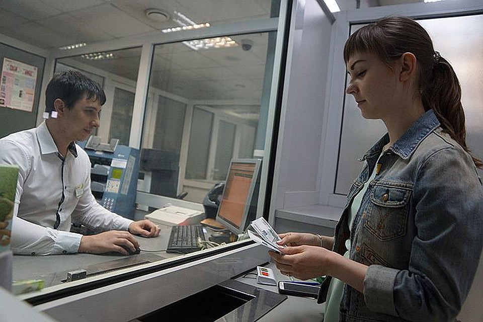 Официально считается, что долговая нагрузка не должна превышать 30-35% от доходов