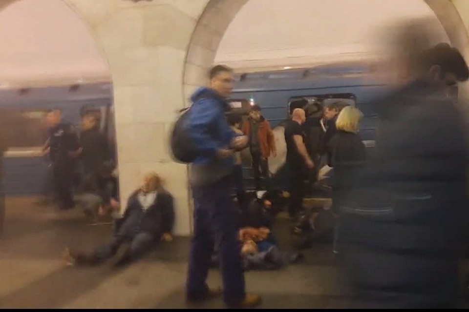 Снять фейк можно за пять минут. Зачем - другой вопрос. Фото: стоп-кадр видео "разоблачения"