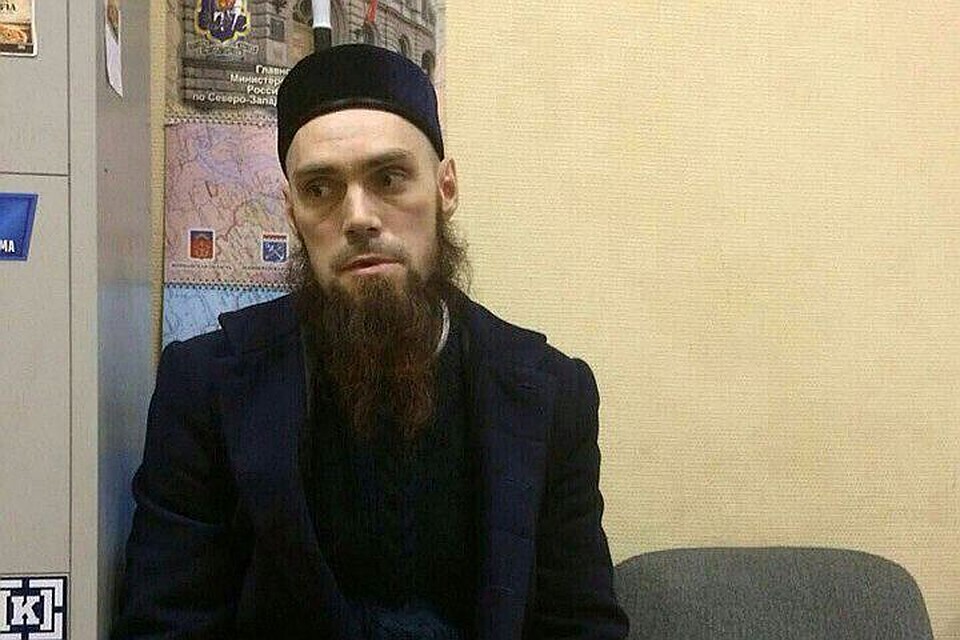 Когда выяснилось, что Ильяс к теракту непричастен, у него нашлись и сторонники, и защитники