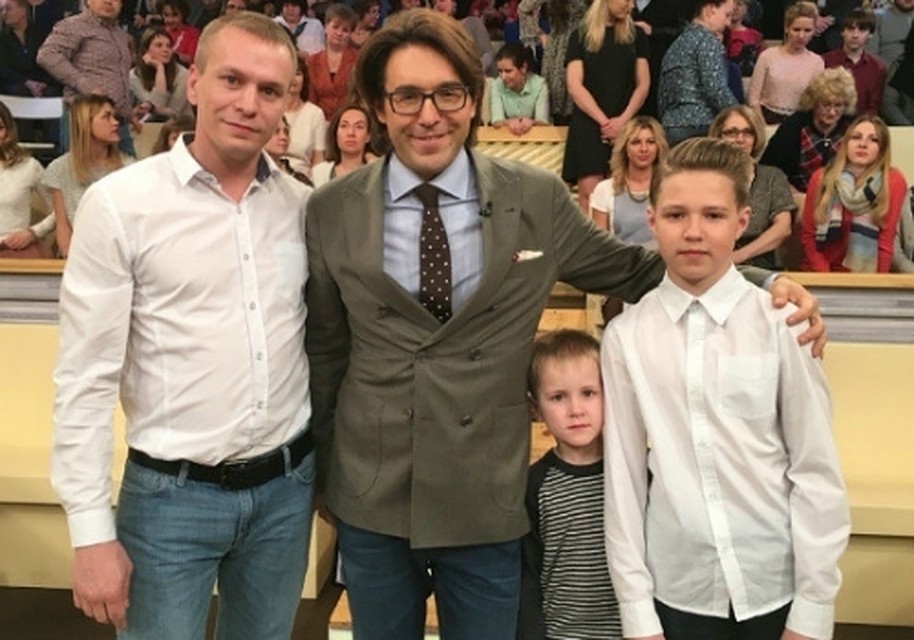 В шоу Малахова рассказали о семье Кудрявцевых с девятью детьми В шоу Малахова рассказали о семье Кудрявцевых с девятью детьми