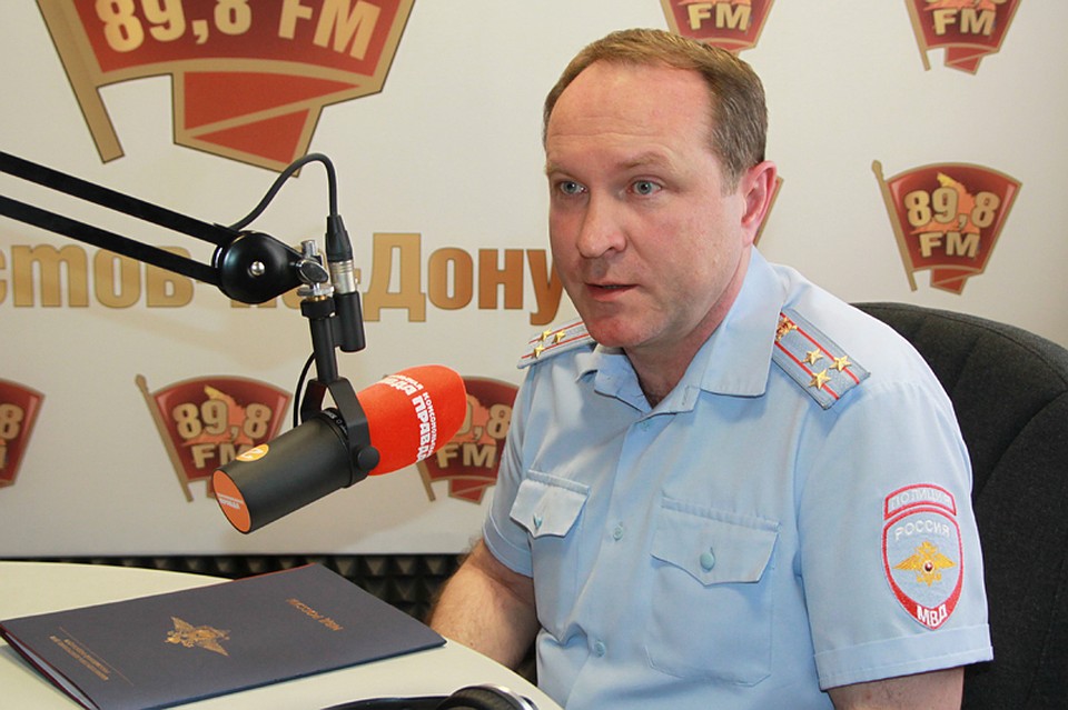 Олег Левченко в студии радио "Комсомольская правда Ростов"