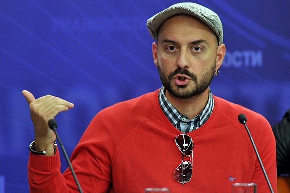 Кирилл Серебренников и его команда из нескольких сотен человек готовились к этому событию очень долго. И всего за три дня до намеченной даты балет «Нуреев» в Большом перенесен или отменен.