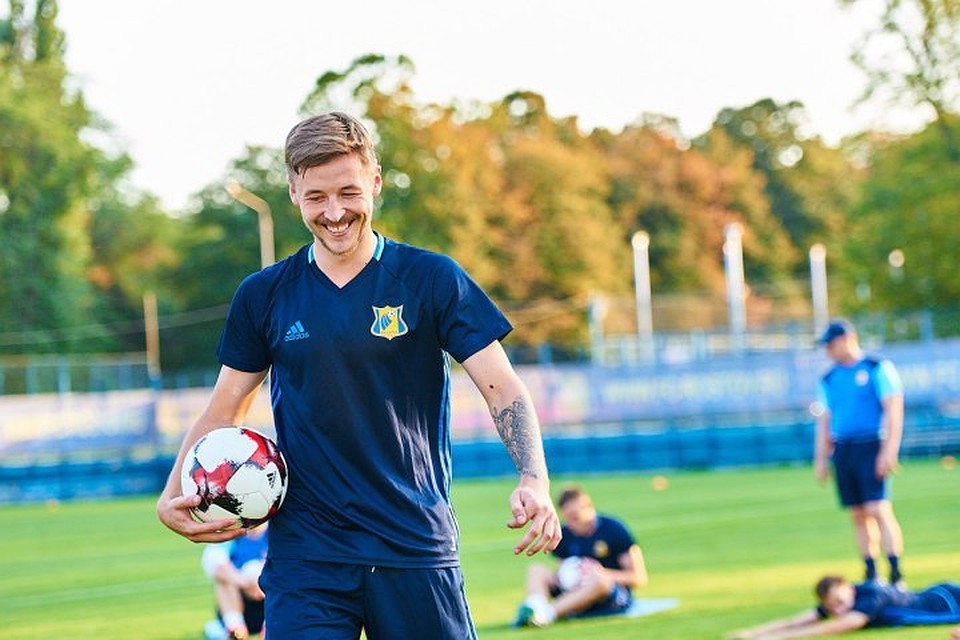 Максим Григорьев покинул