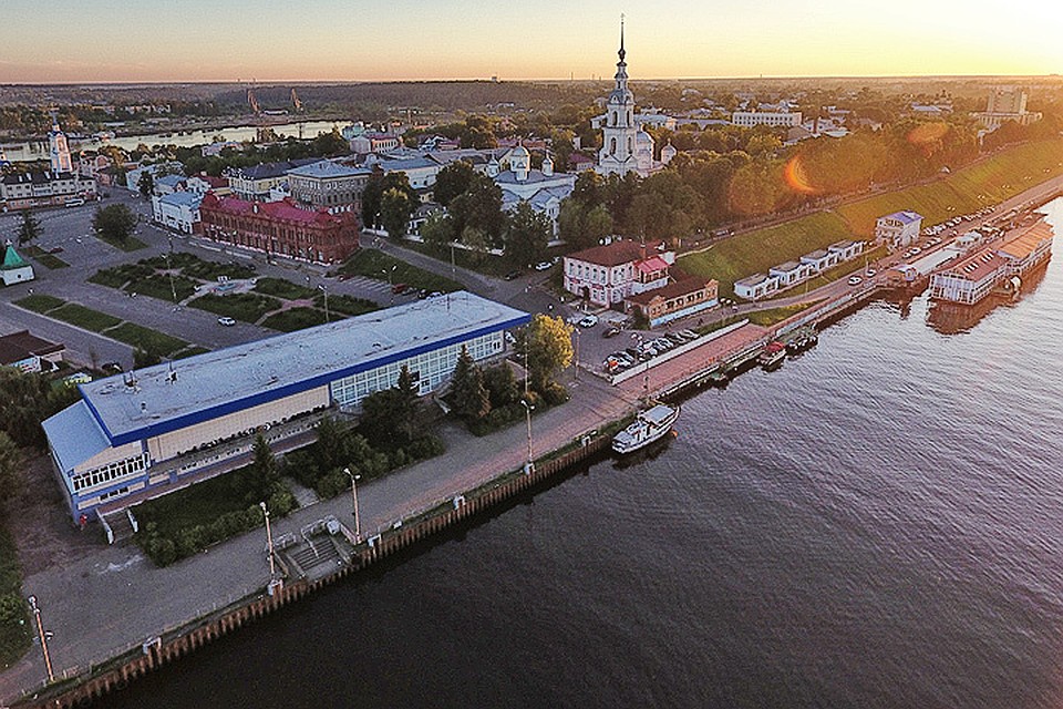 Очередной остановкой путешественников стал славный город Кинешма.