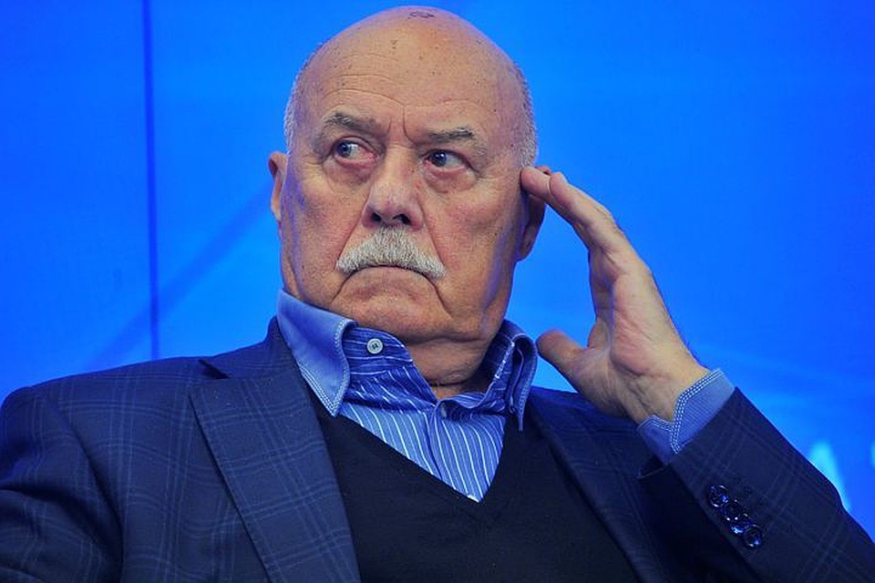 Говорухин не понял мотивов Михалкова, покинувшего совет попечителей Фонда кино