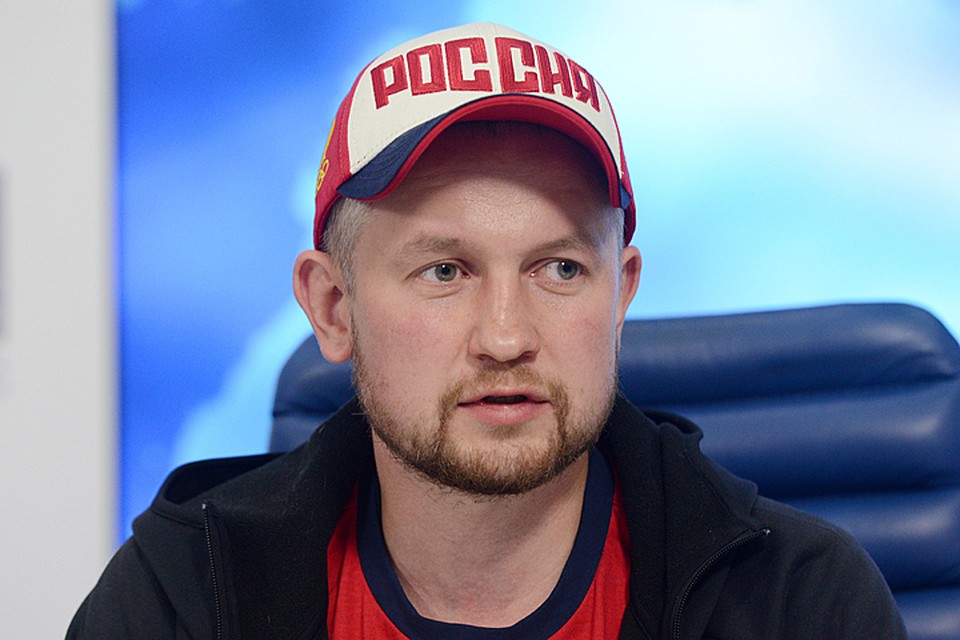 В столице России пытались подорвать машину лидера публичного движения «Сорок сороков» — педагог испугался В столице России пытались подорвать машину лидера публичного движения «Сорок сороков» — педагог испугался