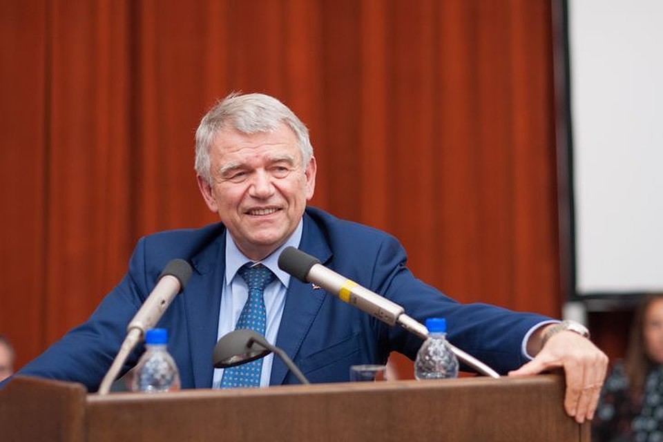 Новым председателем СО РАН стал Валентин Пармон. Фото: "Наука в Сибири"