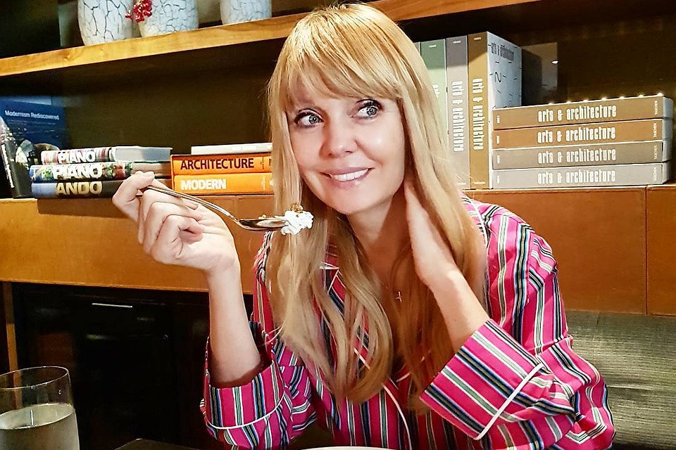 В свое время певица Валерия отказалась от жареного мяса вслед за супругом.