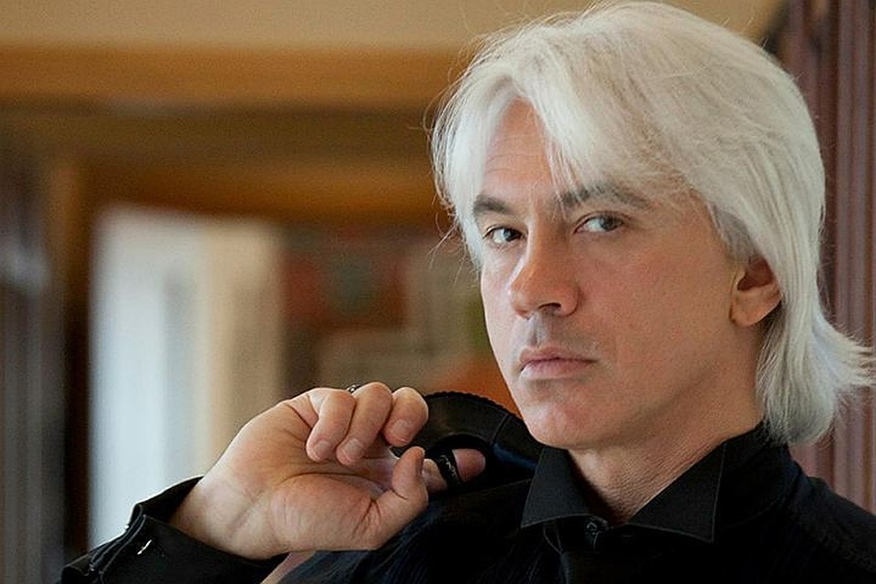 Хворостовский, много лет живший с семьей в Лондоне, будет похоронен в России