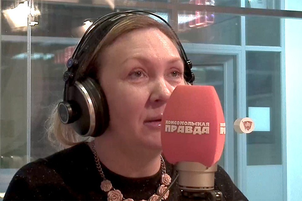 Известная актриса и композитор, автор любимых народом песен Лолиты Милявской («Пошлю его на...», «Не твоё дело», «Она-ангел»), мать двоих детей Валентина Смирнова попала в жуткую историю