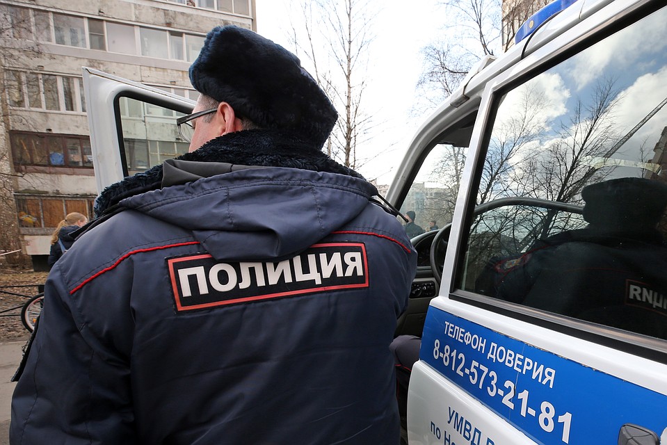 Правоохранители приступили к сбору доказательств и выяснению всех обстоятельств ЧП. Фото: Полиция Петр Ковалев ТАСС