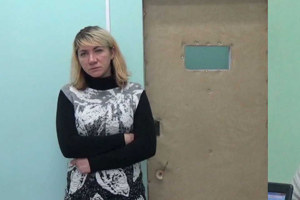 Отыскали мошенниц, которые облапошили рыбинскую пенсионерку, пообещав ей продуктовый паек Отыскали мошенниц, которые облапошили рыбинскую пенсионерку, пообещав ей продуктовый паек