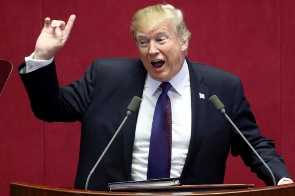 Президент США Дональд Трамп посещал Пекин в ноябре прошлого года