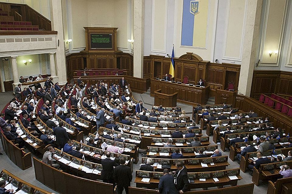 Нижняя палата парламента Украины одобрила законопроект Порошенко о создании антикоррупционного суда