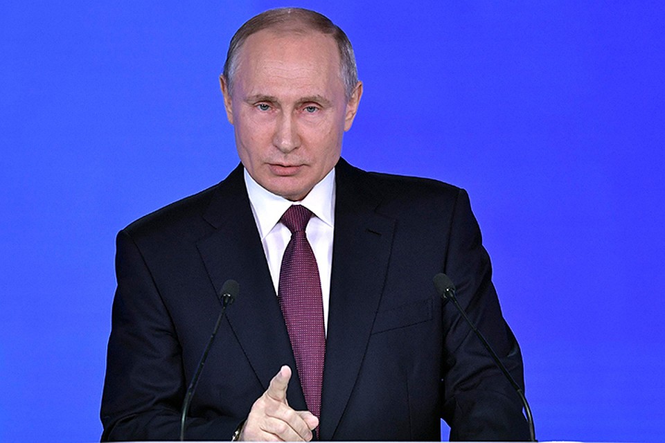 Президент сказал, что над увеличением экономического роста должны работать и правительство, и Центробанк. Фото: Михаил Климентьев/ТАСС
