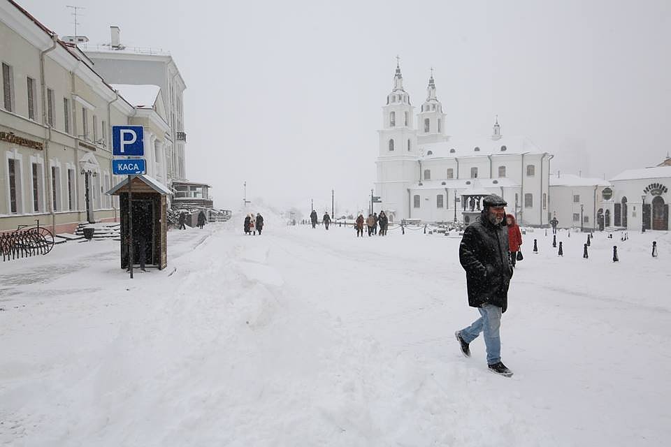 Беларусь замело!