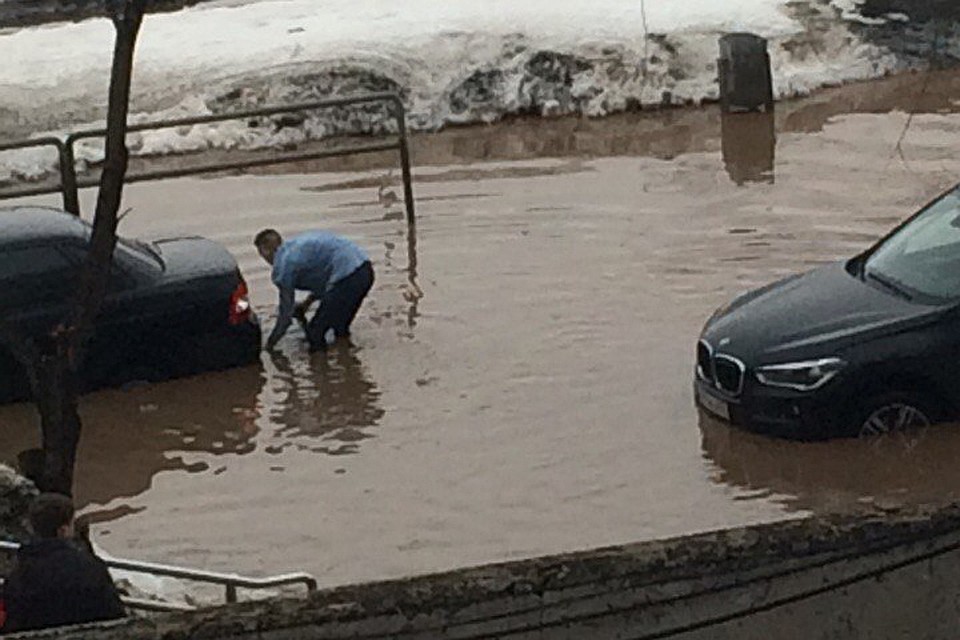 На дублере Ново-Садовой воды по колено