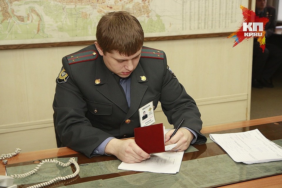 Жадный автомобилист ради страховки спрятал машину в гараже и заявил в полиции об угоне.