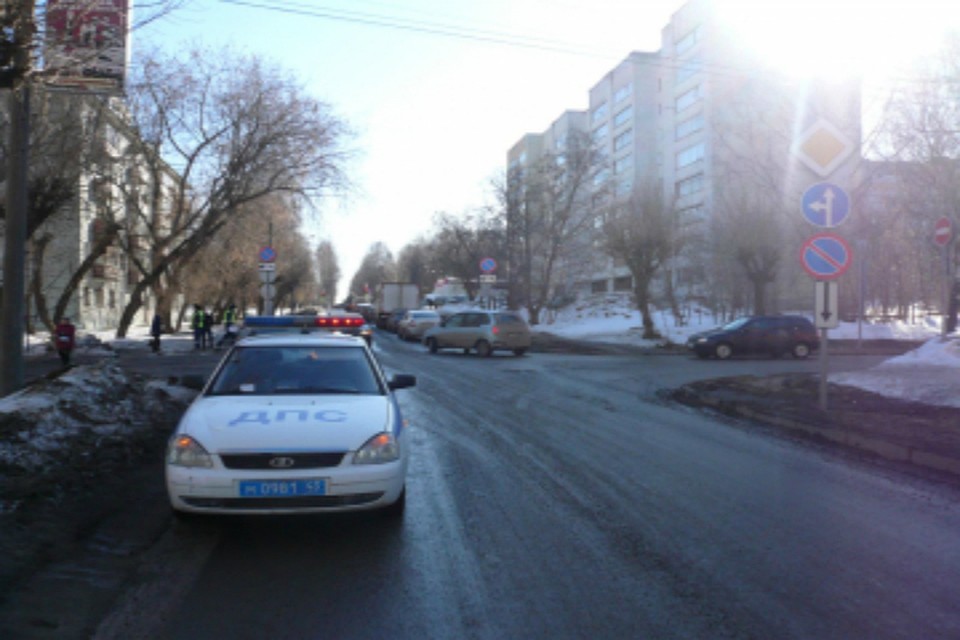 Кировский предприниматель на перекрестке сбил семилетнюю девочку. Фото: УГИБДД России по Кировской области