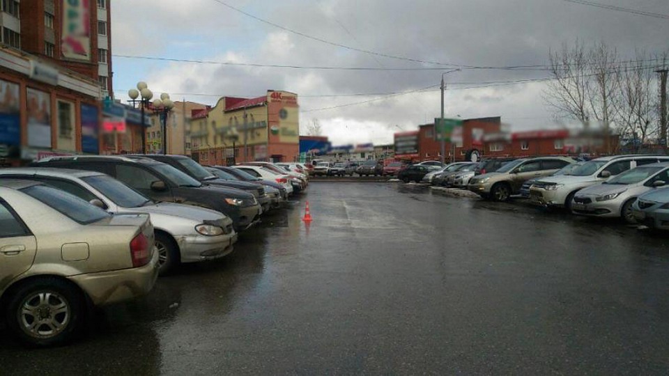 В Томске на улице Говорова произошло ДТП. Фото: пресс-служба УМВД по Томской области