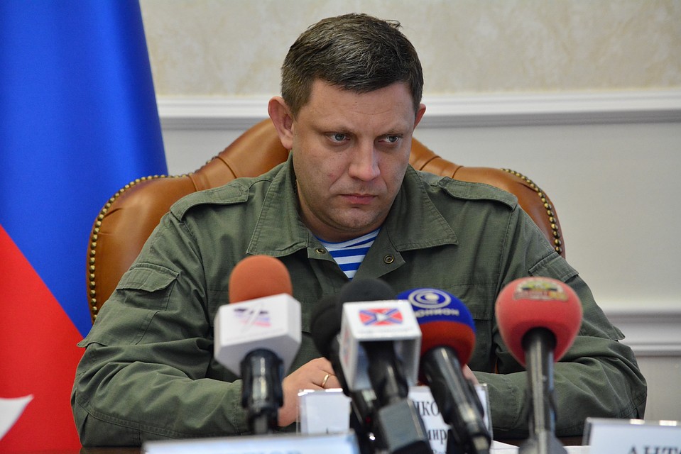 Глава ДНР Александр Захарченко подчеркнул, что сельское хозяйство – это основная отрасль, которая сейчас требует большого внимания