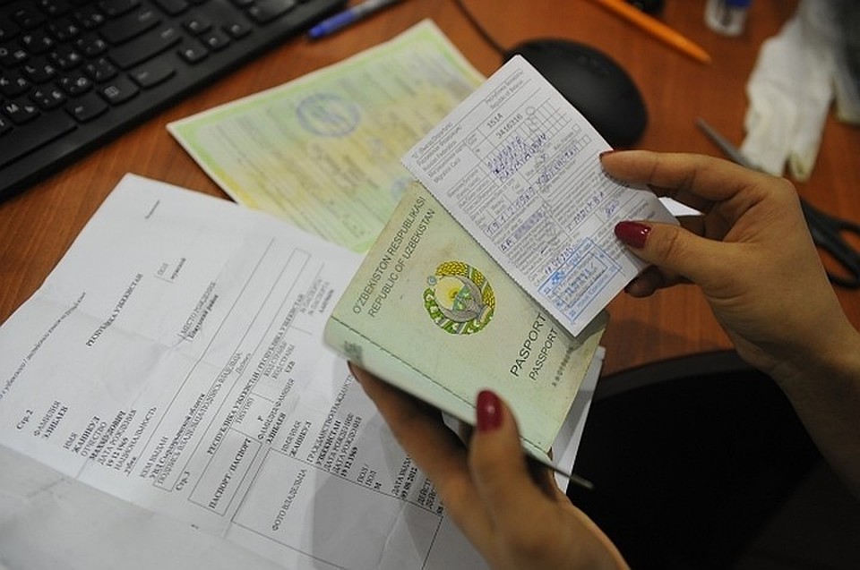 Из-за предпринимателя, который прописал 20 тысяч мигрантов у себя в квартире, в Госдуме ограничат регистрацию в жилплощади