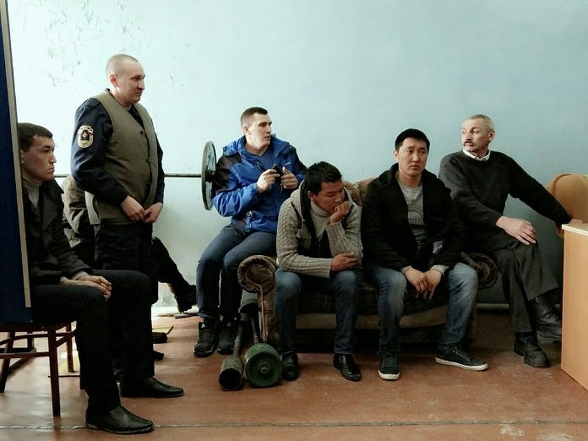 Пожарные согласились прекратить голодовку.