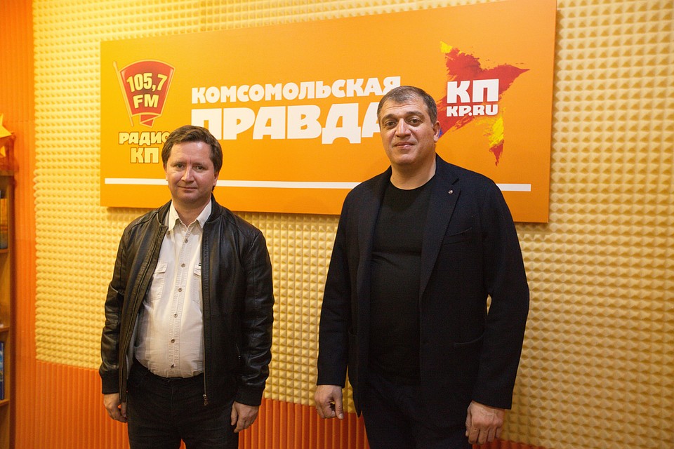 Заведующий урологическим отделением № 1 Игорь Павленко и заведующий урологическим отделением № 2 (детским) Зураб Лобжанидзе