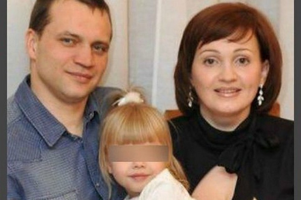 В Кемерове простились с семьей Бахаевых, которые погибли в "Зимней вишне"
