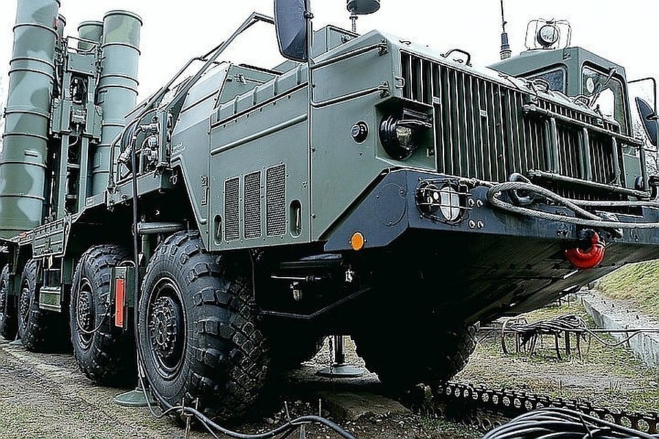 Израиль пообещал уничтожать сирийские ЗРС С-300, если их используют против еврейского государства
