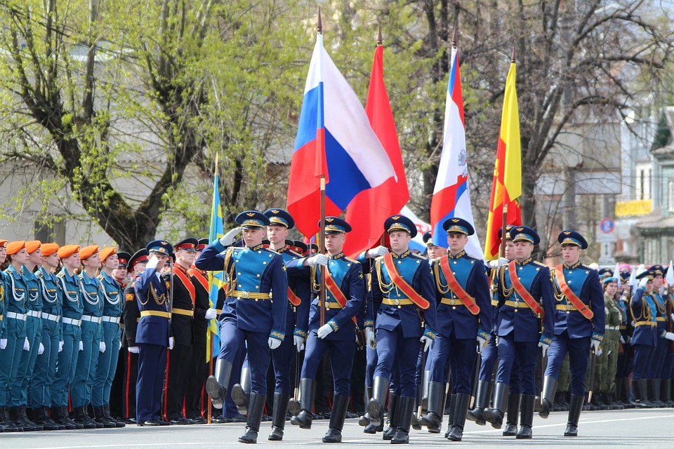 В этом году в параде примет участие рекордное количество парадных коробок - 32