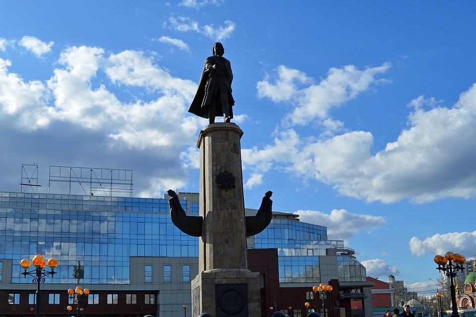 В Липецке обещают солнечную погоду и ветер