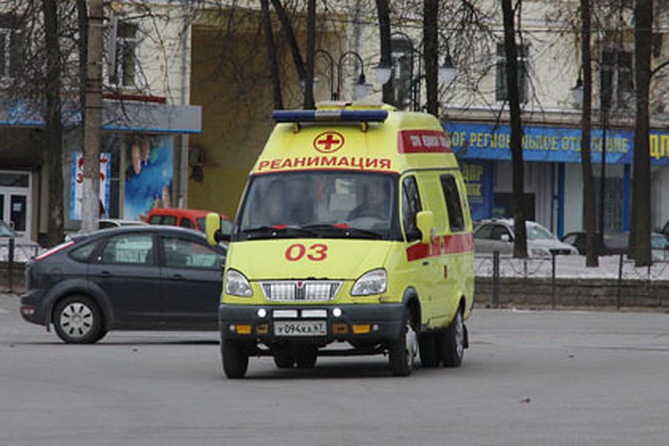 В Смоленском алкомаркете умер мужчина.