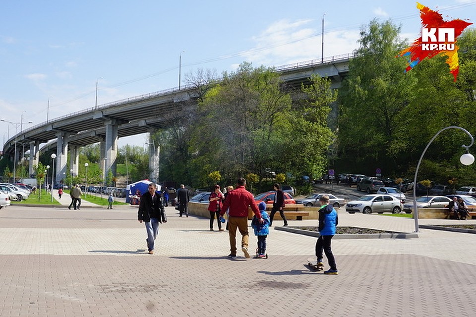 На парковке Центрального парка в эти выходные оставлять машины запретят.