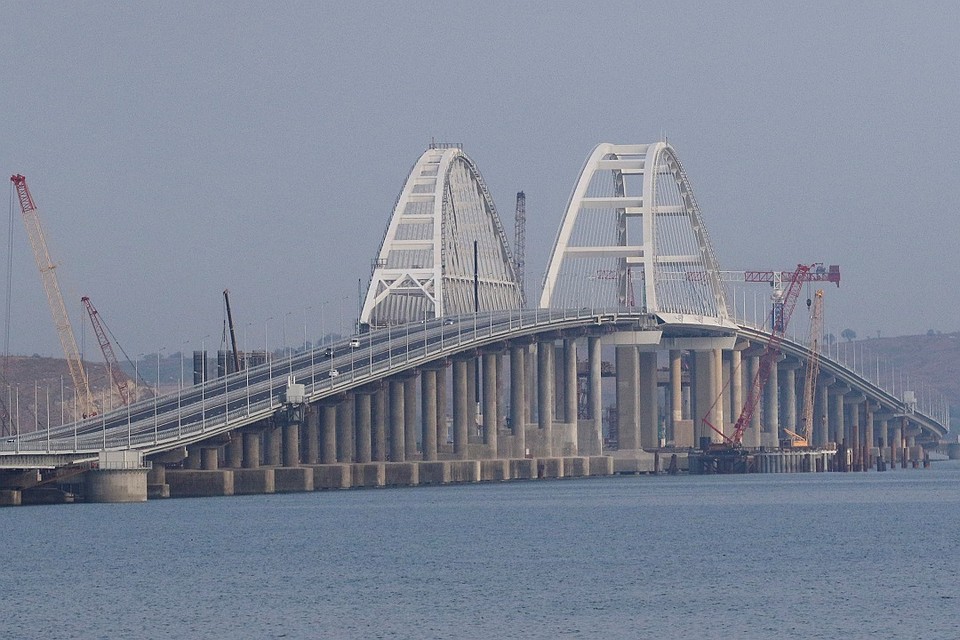 Крымский мост - один из самых протяженных в Европе