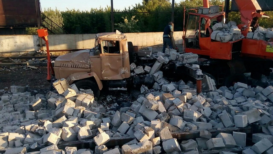Стеной придавило руководителя, который приехал на объект. Фото: Следственный комитет.