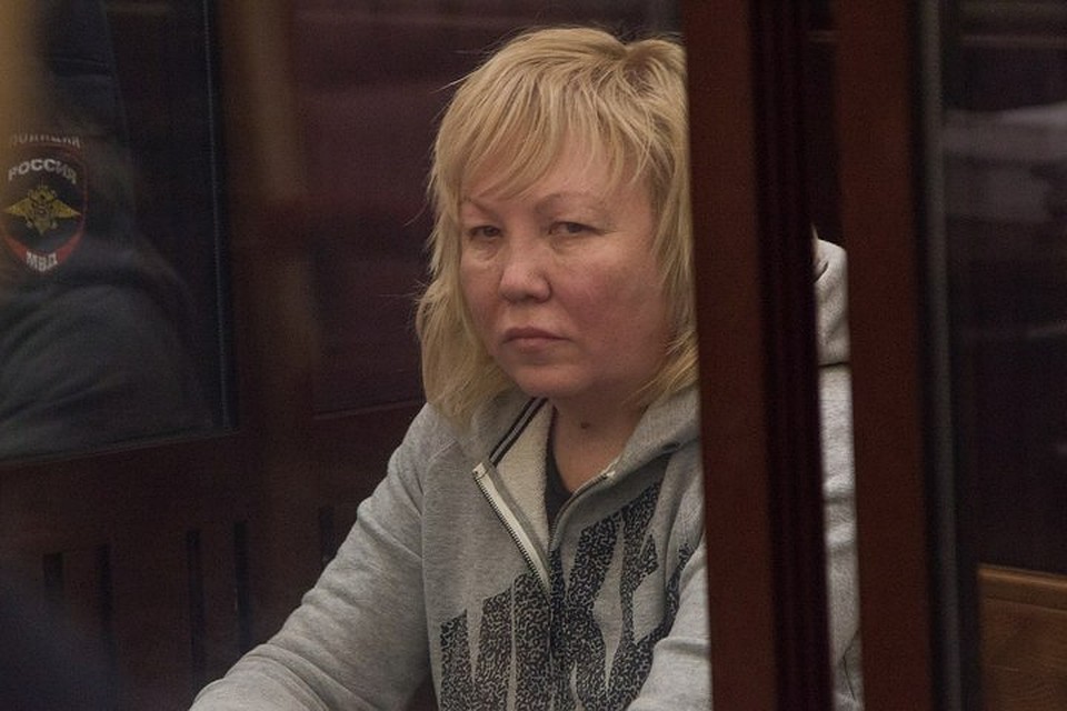Обвиняемая по делу о пожаре в "Зимней вишне" экс-начальница Госстройнадзора пожаловалась на здоровье