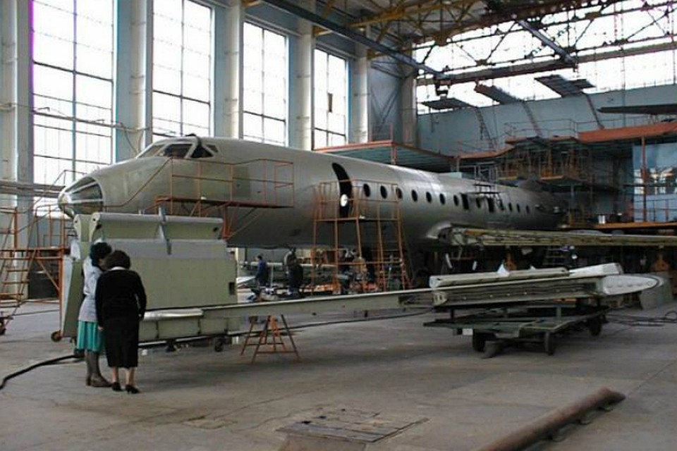 Завод специализировался на ремонте самолетов типа ТУ-134, Ан-24, Ан-26, Ан-12. Фото: официальный сайт РЗГА.