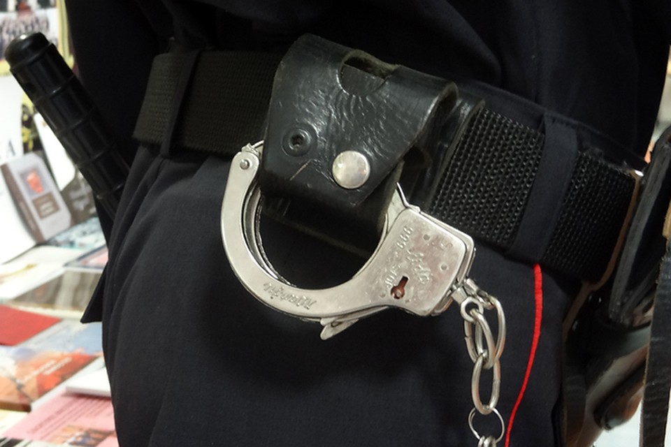 В Тюменской области мужчина ударил знакомую металлическим стулом по голове