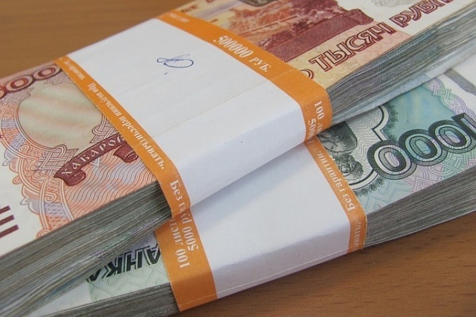 Аферист из Иркутска незаконно перевел за рубеж более 7 млн. рублей