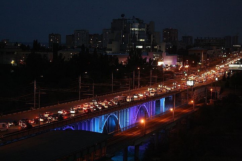Концессионер постепенно обещает заменить все уличные фонари в городе на светодиодные.
