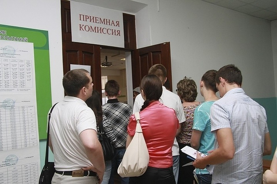 Вниманию абитуриентов: серьезно изменились правила поступления в молдавские вузы!