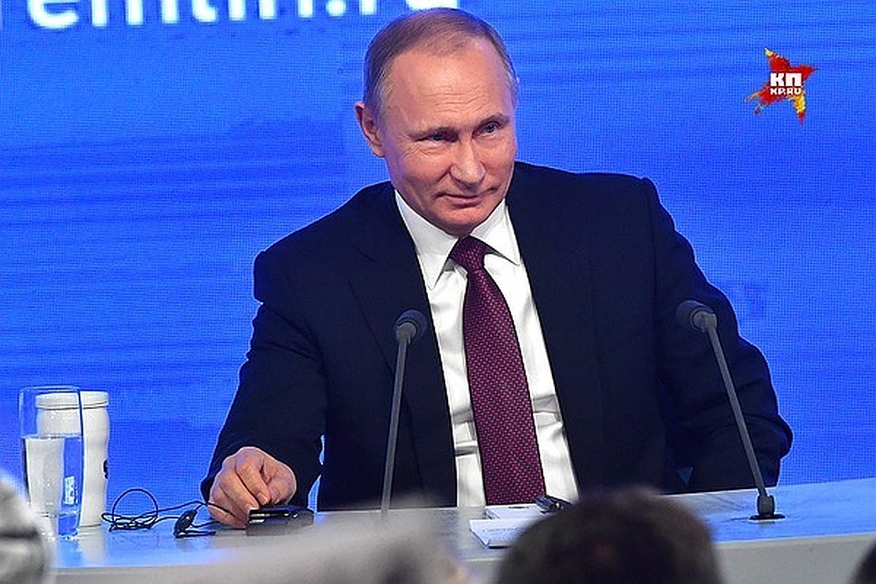 Глава государства пробыл в эфире больше четырех часов.