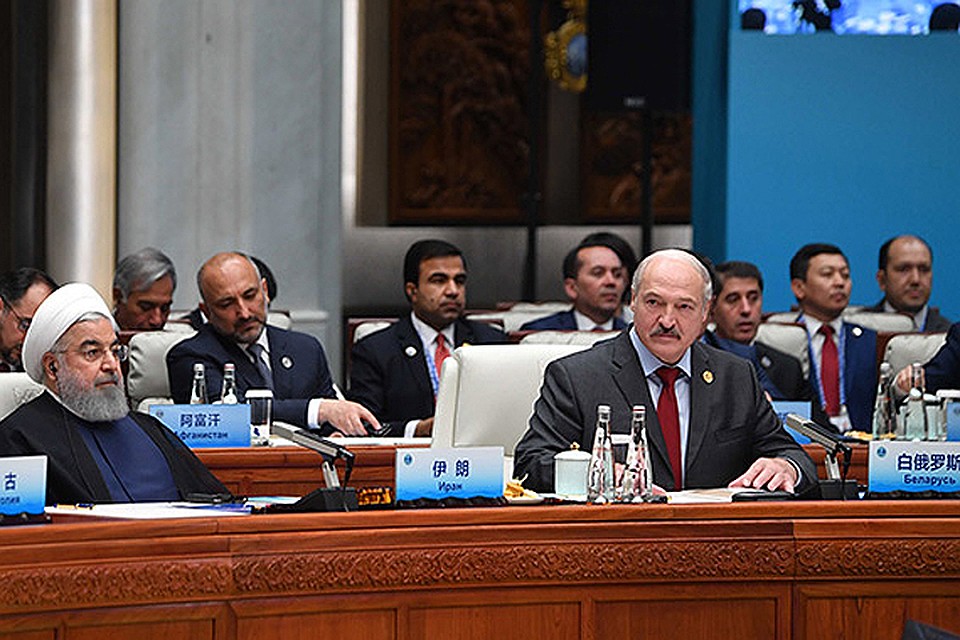 Лукашенко предложил создать «АгроШОС». Фото: пресс-служба президента.