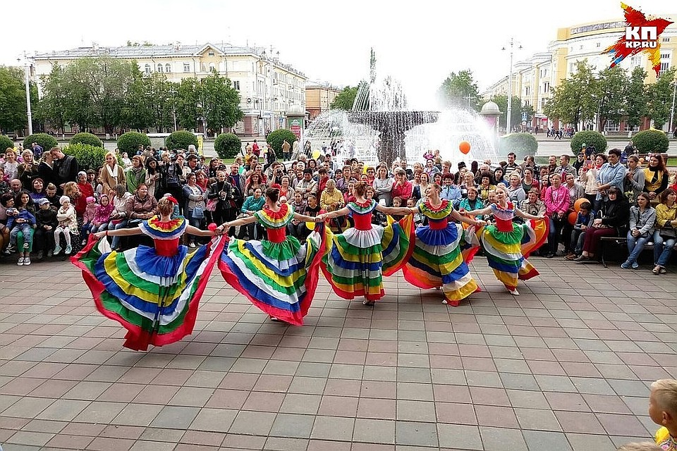 В Кемерове начались праздничные мероприятия в честь 100-летия