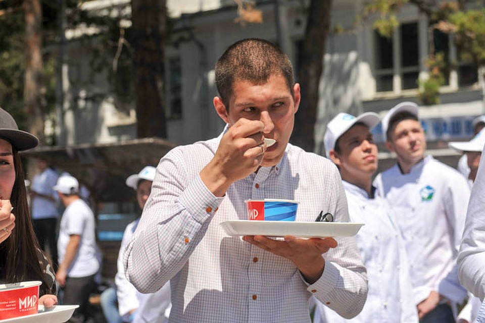 Кухни народов мира презентовали сегодня для гурманов и просто любителе вкусной еды