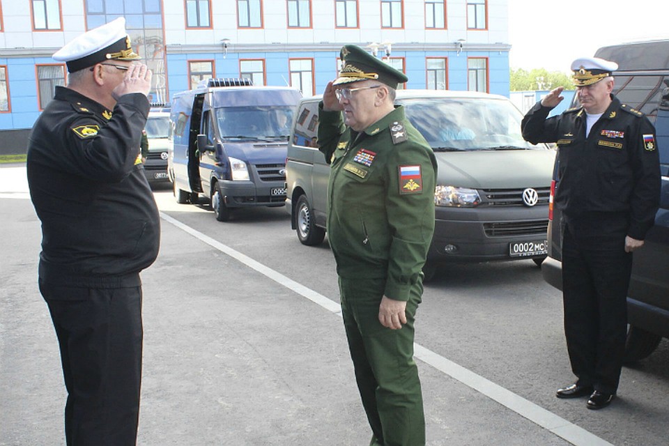 В школе новых адмиралов побывал лично первый замминистра обороны Руслан Цаликов. Фото: mrnvmu.mil.ru
