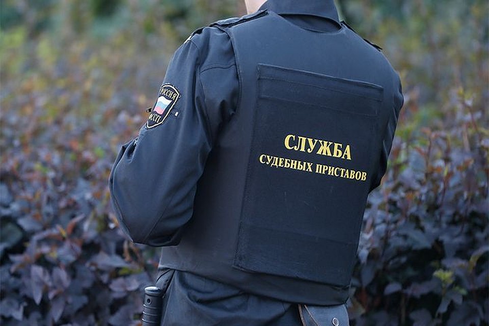 Приставы при содействии ГИБДД нашли должника