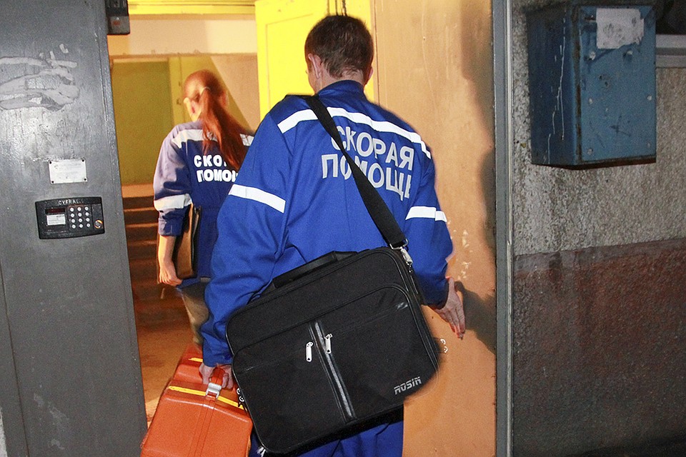 Ребенка увезли в больницу