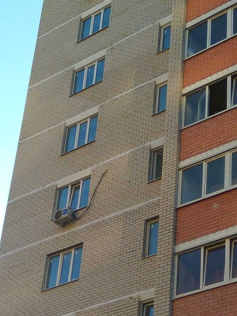В Тамбове из окон выпали уже два ребенка.